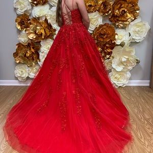 Women’s Sherri Hill Prom Dress
